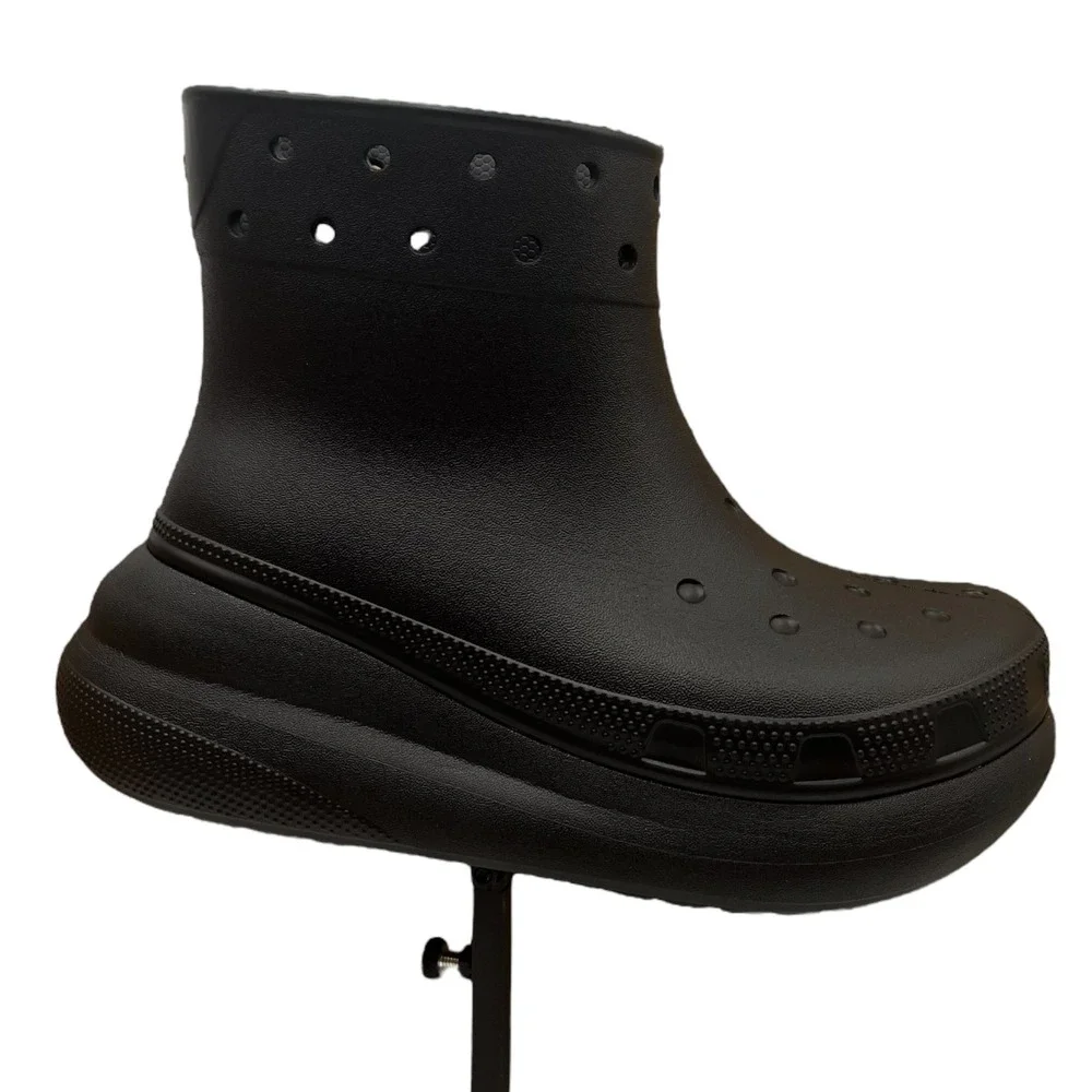 Crocs Womens Crush Platform Rain Boots Size 8 Solid Black Waterproof Relaxed Fit